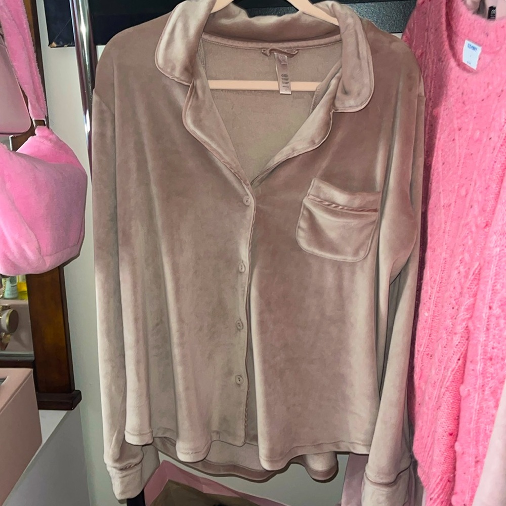 SKIMS Velour Pajama Top- Long Sleeve